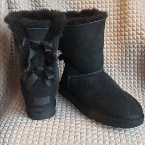 UGG Women's Black Fleece-Lined Boots with Bows